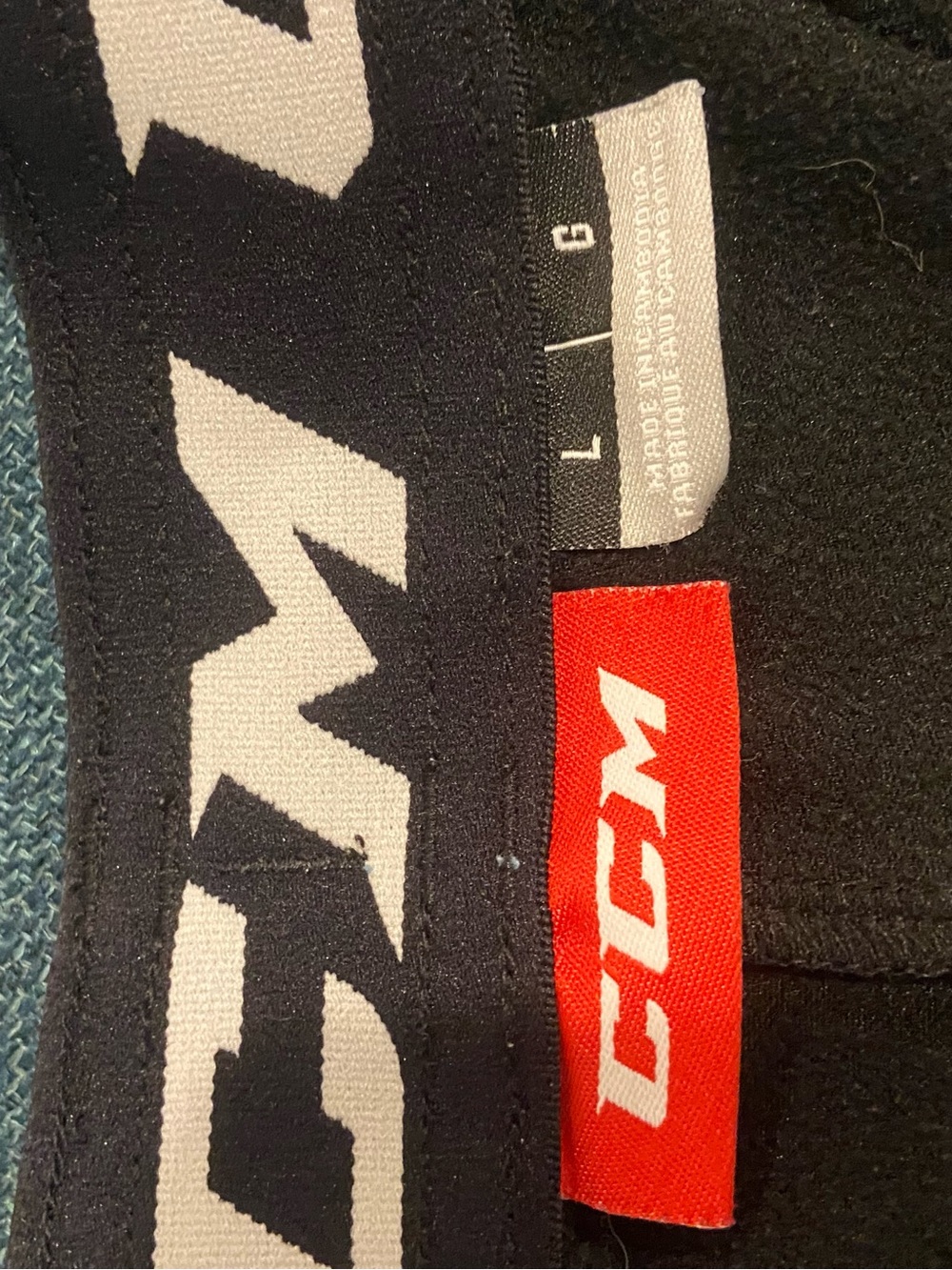 CCM Men's Black Performance Hockey Joggers. Size: Large. - Picture 7 of 8